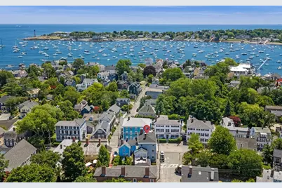 1 Pearl St, Marblehead, MA 01945 - Photo 2