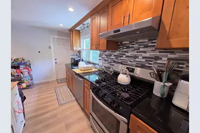 12-14 Louise Road #14, Brookline, MA 02467 - Photo 4