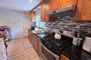 12-14 Louise Rd, Brookline, MA 02467 - Photo 4