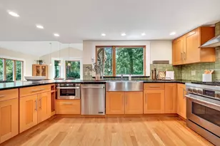 41 Taylor Rd, Acton, MA 01720 - Photo 4