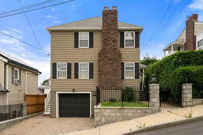 30 Rosedale Ave, Everett, MA 02149 - Photo 2