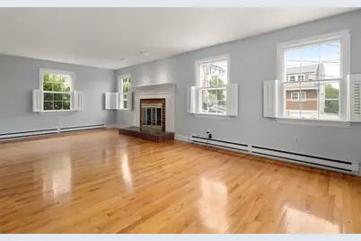 30 Rosedale Ave, Everett, MA 02149 - Photo 10