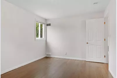 4 June Lane, Newton, MA 02459 - Photo 20
