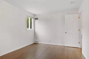4 June Ln, Newton, MA 02459 - Photo 20