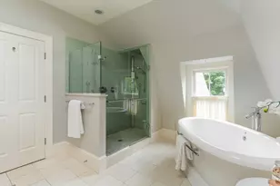 85 Upland Rd, Cambridge, MA 02140 - Photo 28
