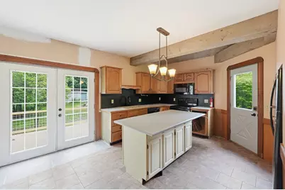 31 Lincoln Ave, Orange, MA 01364 - Photo 16