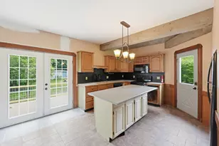 31 Lincoln Ave, Orange, MA 01364 - Photo 16