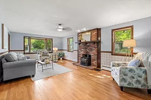 89 W Meadow Rd, Lowell, MA 01854 - Photo 8