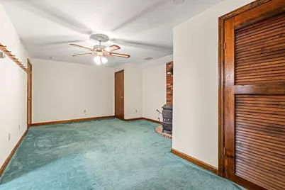 89 W Meadow Rd, Lowell, MA 01854 - Photo 30