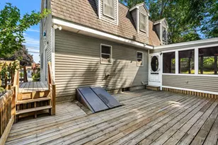 89 W Meadow Rd, Lowell, MA 01854 - Photo 36