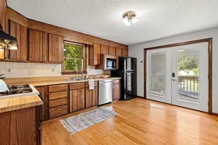 89 W Meadow Rd, Lowell, MA 01854 - Photo 12