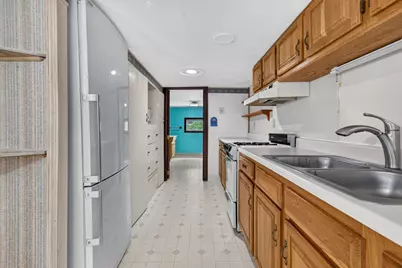 42 Cottage Dr, Holliston, MA 01746 - Photo 8