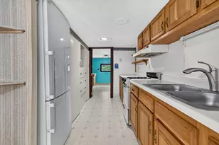 42 Cottage Dr, Holliston, MA 01746 - Photo 8