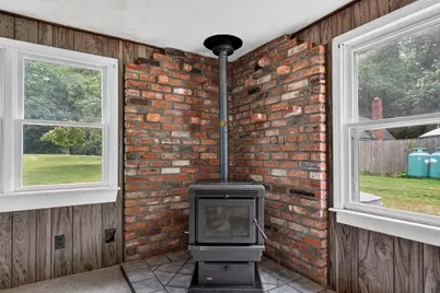 42 Cottage Dr, Holliston, MA 01746 - Photo 16