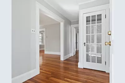 42-44 Albion Street #2, Melrose, MA 02176 - Photo 4