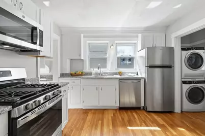 42-44 Albion Street #2, Melrose, MA 02176 - Photo 10