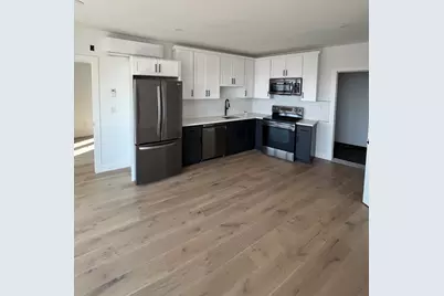 144 Old Colony Ave #404, Boston, MA 02127 - Photo 8