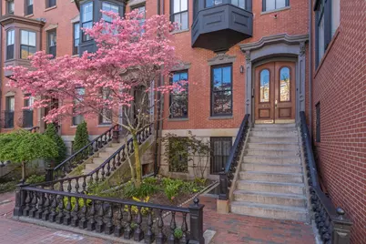 453 Massachussetts Ave #7, Boston, MA 02116 - Photo 1