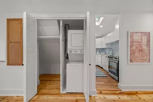 7 Russell St, Cambridge, MA 02140 - Photo 10
