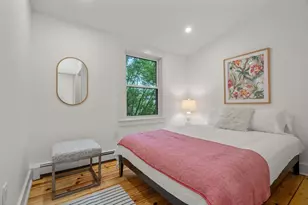7 Russell St, Cambridge, MA 02140 - Photo 14