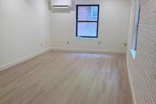 170 Commercial St, Boston, MA 02109 - Photo 4