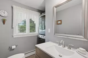 15 Thurston Pl, Fitchburg, MA 01420 - Photo 18