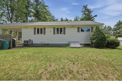 15 Thurston Place, Fitchburg, MA 01420 - Photo 24