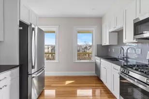7 Speedwell St, Boston, MA 02122 - Photo 2