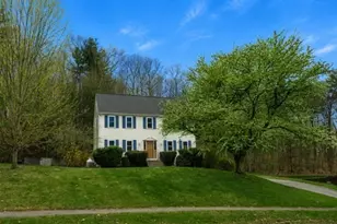 32 Hastings Dr, Northbridge, MA 01588 - Photo 1