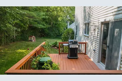 32 Hastings Dr., Northbridge, MA 01588 - Photo 6