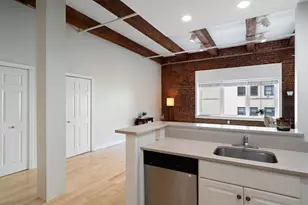 15 Sleeper St, Boston, MA 02210 - Photo 4