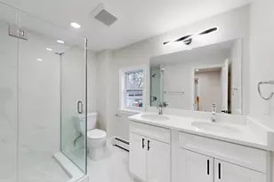 22 Baldwin St, Winchester, MA 01890 - Photo 16