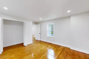 22 Baldwin St, Winchester, MA 01890 - Photo 16