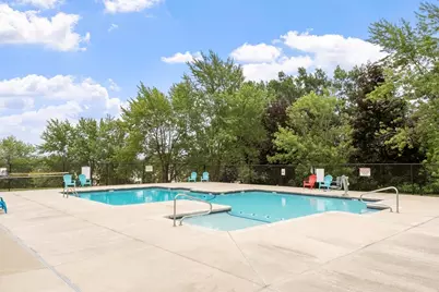 45 Christopher Dr #146, Methuen, MA 01844 - Photo 4