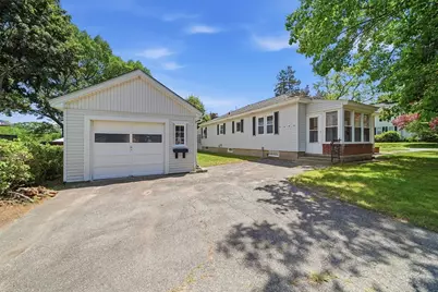 16 Baremeadow St, Methuen, MA 01844 - Photo 32