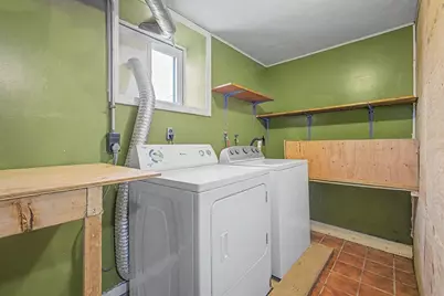 496 Tucker St, Fall River, MA 02721 - Photo 12
