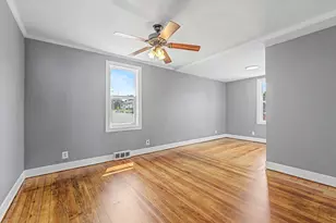 496 Tucker St, Fall River, MA 02721 - Photo 6