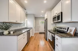 11 Harvard St, Everett, MA 02149 - Photo 4