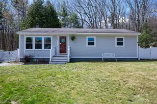 18 Fairview Ave, Ashburnham, MA 01430 - Photo 1