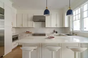 36 Laurel St, Somerville, MA 02143 - Photo 10