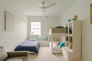 36 Laurel St, Somerville, MA 02143 - Photo 18