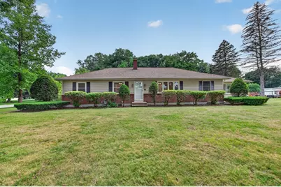240 W Main Street, West Brookfield, MA 01585 - Photo 2