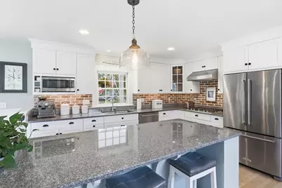 122 Russell Street, Carlisle, MA 01741 - Photo 6