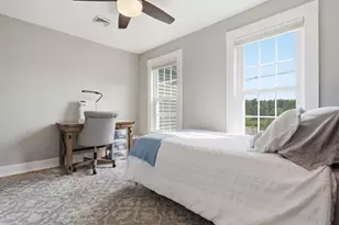 122 Russell St, Carlisle, MA 01741 - Photo 24