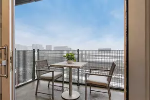 25 Channel Center St, Boston, MA 02210 - Photo 16