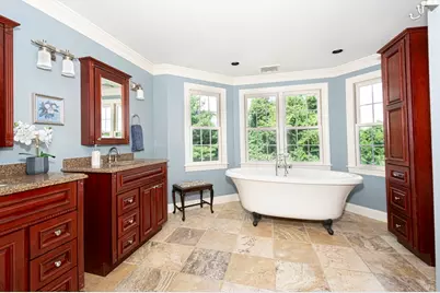 9 Fieldstone Dr, Shrewsbury, MA 01545 - Photo 28