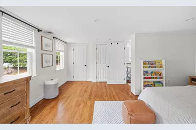 19 Hersey St, Hingham, MA 02043 - Photo 22
