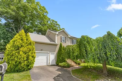 152 Harding St, Fall River, MA 02720 - Photo 1