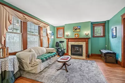 615 Mammoth Rd, Dracut, MA 01826 - Photo 6