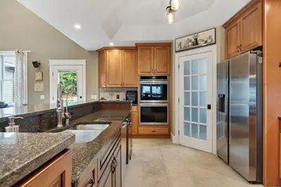 48 Landing Drive, Chicopee, MA 01020 - Photo 6